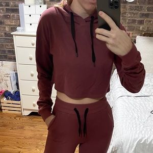 Acta wear fitness cropped hoodie size medium